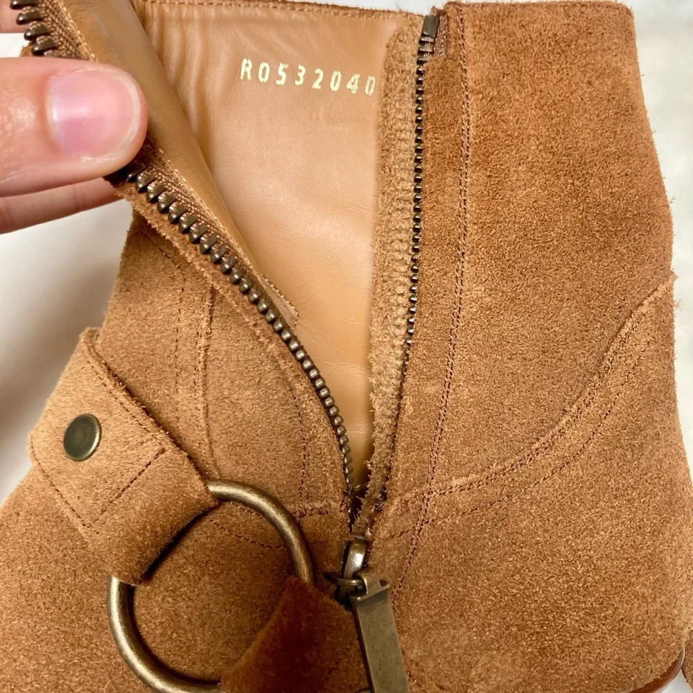 Saint Laurent Suede Ankle Western / Moto Boot. - Picture 14 of 14